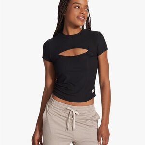 Vuori Black Cove Cut-Out Crop Top